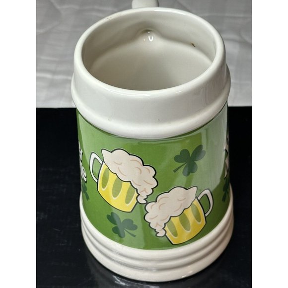 Irish Whiskey Makes Me Frisky Xl  Beer Stein Mug Green White New St Patrick's - Picture 5 of 6